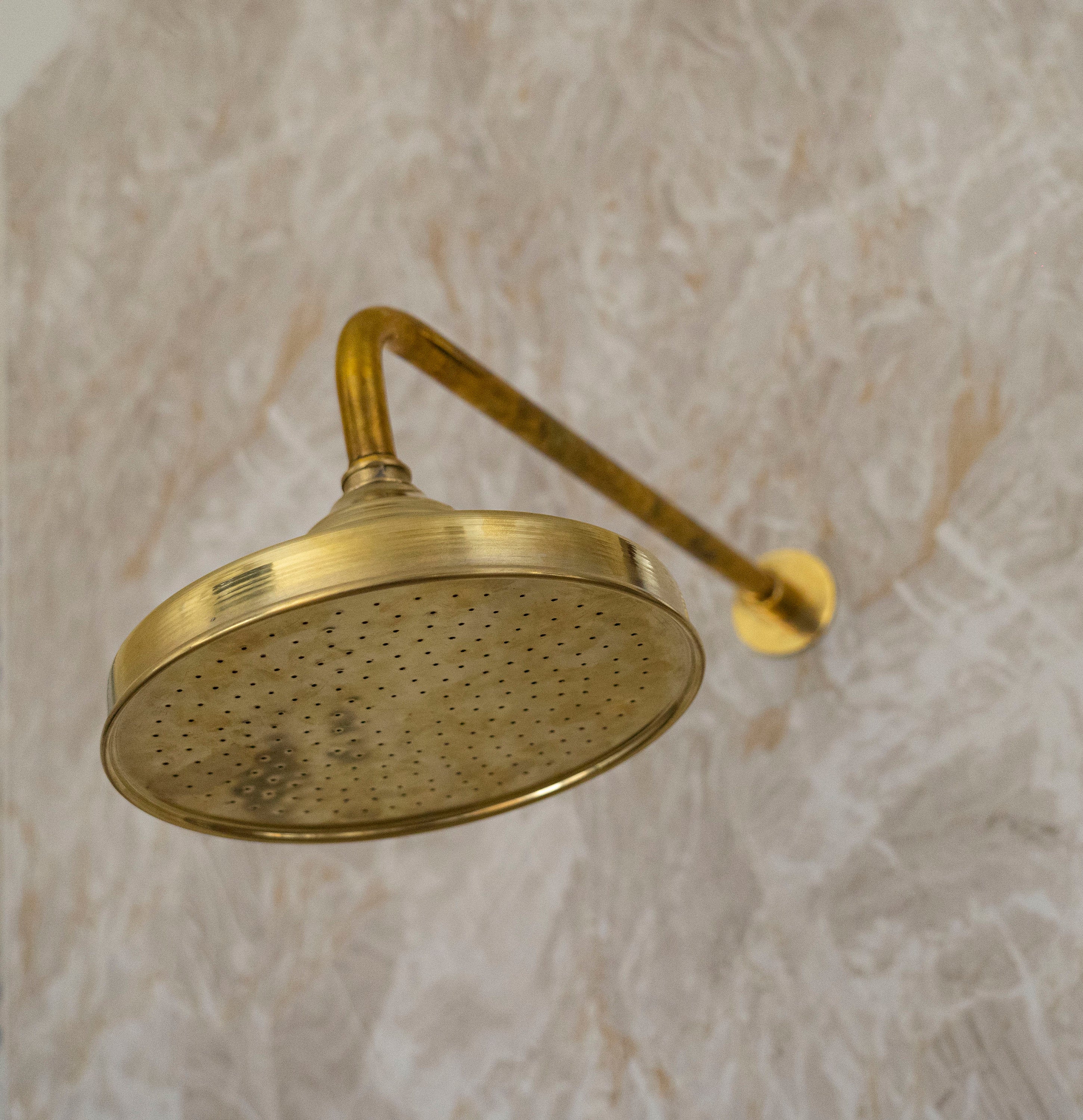 Solid Brass Shower Head Outdoors, High-Pressure Shower Head, Rainfall Shower Head.