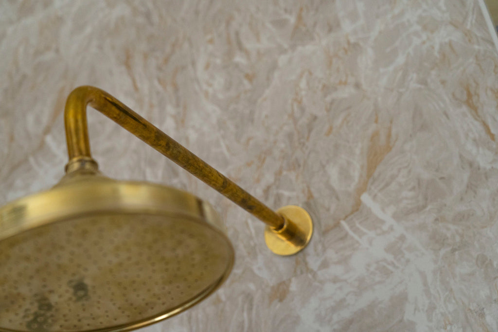 Solid Brass Shower Head Outdoors, High-Pressure Shower Head, Rainfall Shower Head.